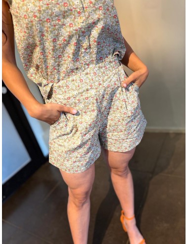 SHORT LIZIE
